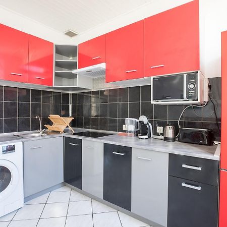 Ideally Placed To Visit Toulon + Bright Flat - Idealement Place Pour Visiter Toulon + Lumineux Exteriér fotografie